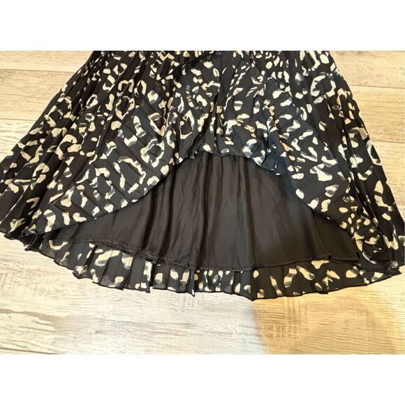 H & M knee length/midi skirt size 4 - Picture 9 of 10